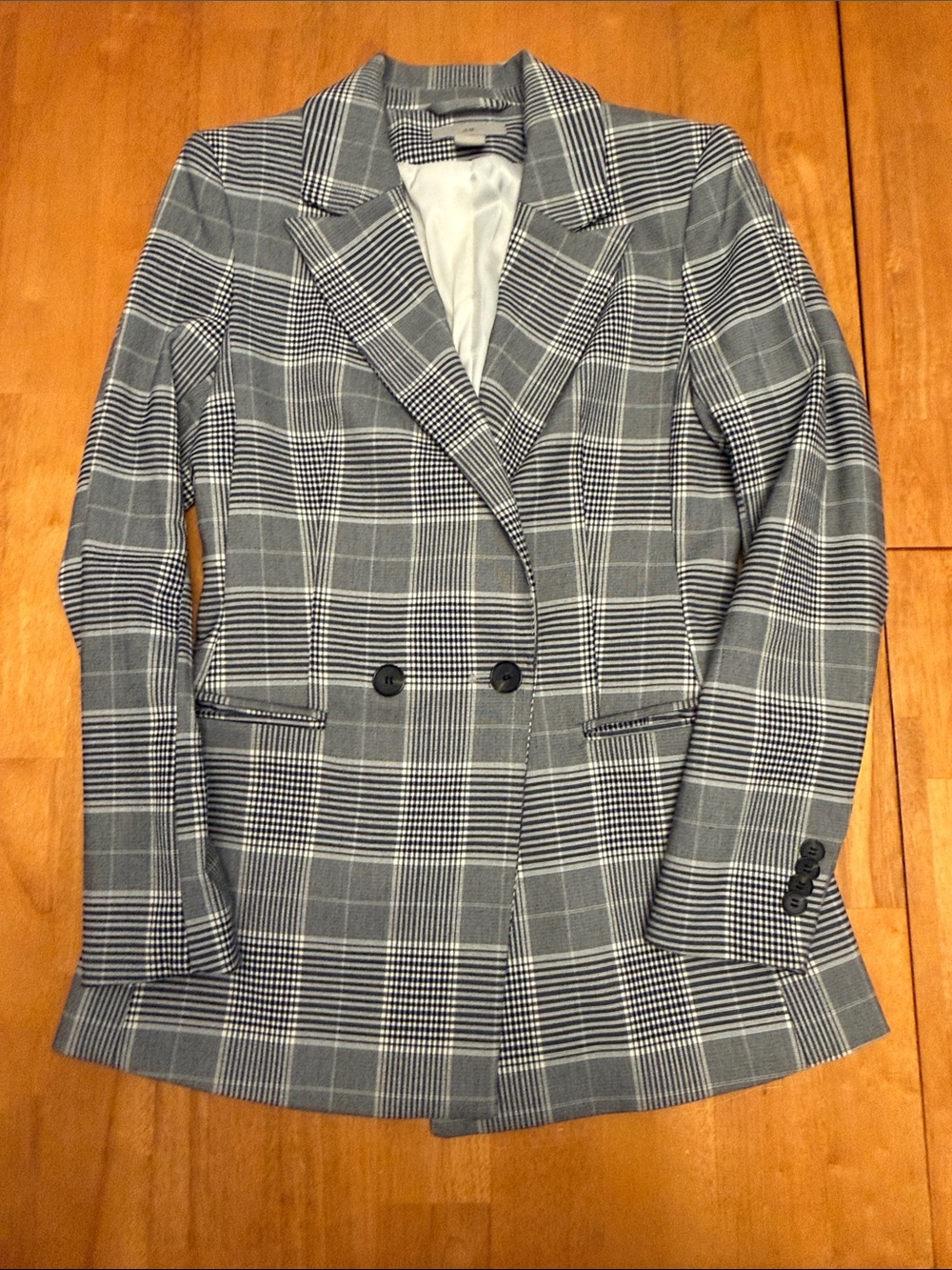 HM Women’s Navy & Grey Black Plaid Double-Breasted Blazer